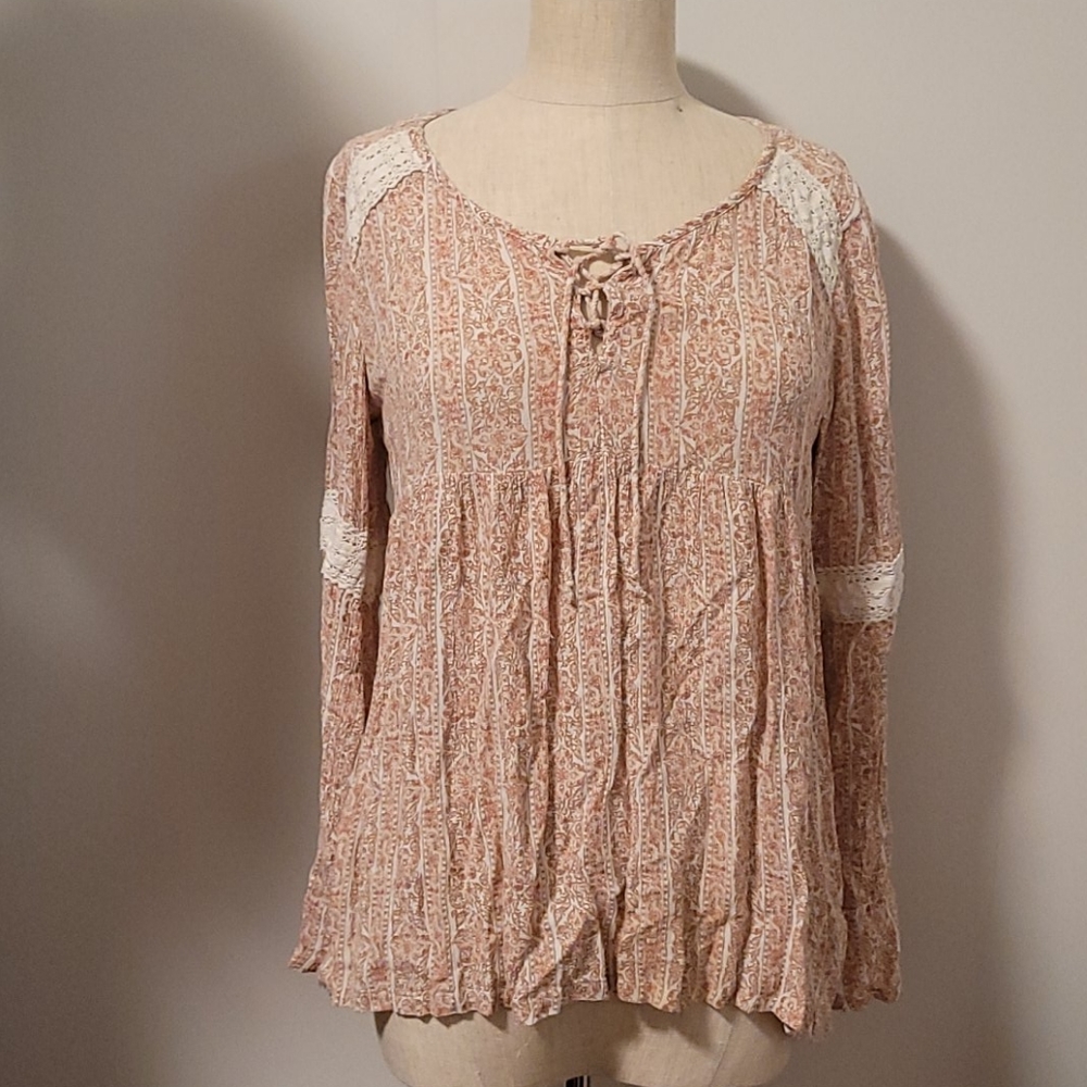 Hollister long sleeve top